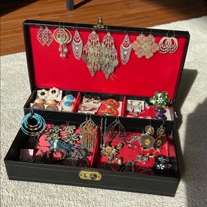 VTG Estate Jewelry Lot - 45 pr Earrings plus a brooch (jewelry box not included)